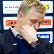 Robertsson under presskonferensen.