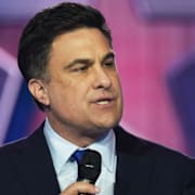 Nate Morris till vänster, Elon Musk till höger. Arkivbilder. 