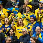 Publik under en ishockeymatch i Beijer Hockey Games (Euro Hockey Tour) mellan Sverige och Schweiz i Malmö Arena 2023. 
 