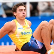 Sveriges Armand Duplantis i herrarnas stavhopp Finnkampen på Stockholms Stadion 2023. Arkivbild.