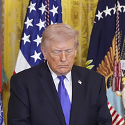 Trump/Explosion i Teheran.