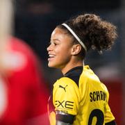 Felicia Schröder jublar i segermatchen mot Twente.