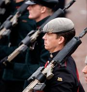 Arkivbild. Brittiska soldater i London 2023.  David Cliff / AP
