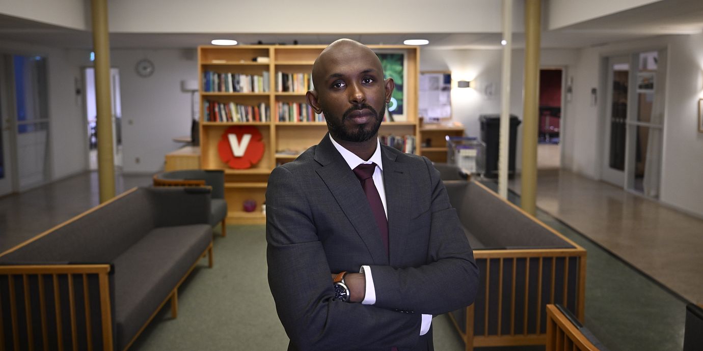 Riksdagsledamoten Mohamed Abdukardir Ali (V) var i riksdagen första gången på torsdagen.
