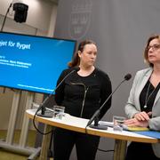 Maria Wetterstand och Isabella Lövin.