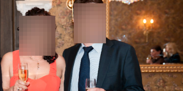 Mannen i paret har häktas på sannolika skäl misstänkt för grov olovlig underrättelseverksamhet mot Sverige och mot främmande makt. Kvinnan är släppt men misstankarna för medhjälp kvarstår. Det finns kopplingar till GRU enligt åklagaren. 