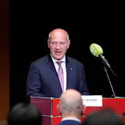 Berlins borgmästare Kai Wegner har fått massiv kritik efter strömavbrottet. 