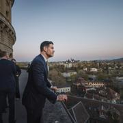 Migrationsminister Johan Forssell (M) under ett besök i Schweiz nyligen.