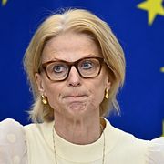 ”Den 1 april sänker vi matpriserna”, sa finansminister Elisabeth Svantesson (M) i höstas.
