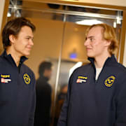 Herman Liv, Örebro HK, och Love Härenstam, Södertälje SK, vid en pressträff på Clarion Hotel Arlanda Airport inför junior-VM i ishockey som spelas i Minnesota, USA, med start det 26 december.