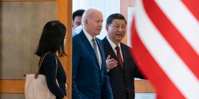 Xi Jinping/Joe Biden. Alex Brandon / AP