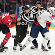 Pierre Crinon och Tom Wilson rök ihop. 