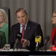 Jytte Guteland, Stefan Löfven och Heléne Fritzon. 