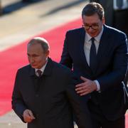 Rysslands president Vladimir Putin och Serbiens president Aleksandar Vucic.