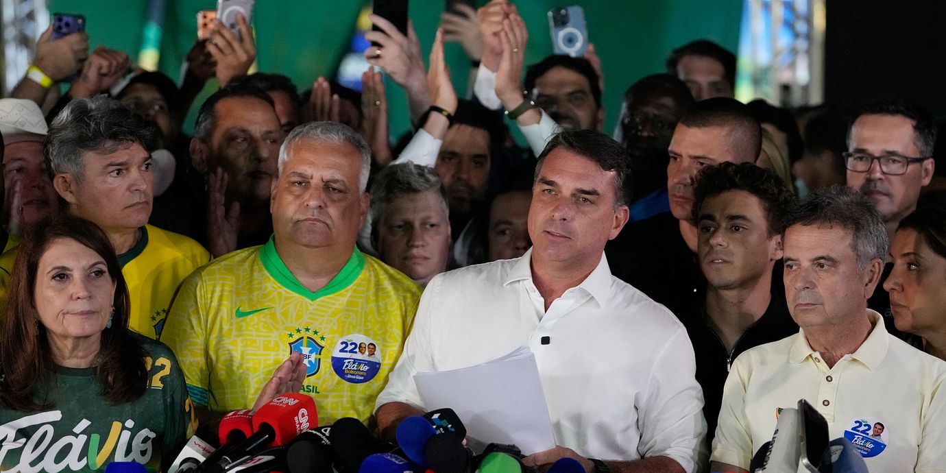 Flávio Bolsonaro på valdagen.