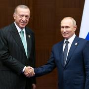 Turkiets president Recep Tayyip Erdogan och Rysslands motsvarighet Vladimir Putin.