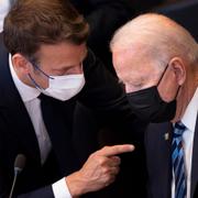 Macron och Biden. Arkivbild.