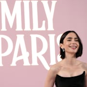 Lily Collins spelar ”Emily”