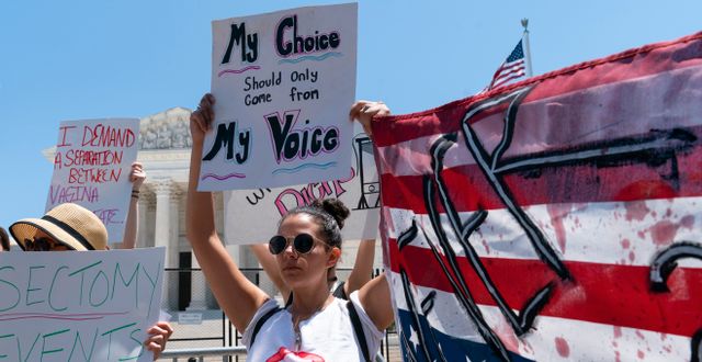 Bild från protester i slutet av juni.  Jacquelyn Martin / AP