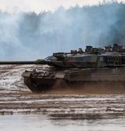 Leopard 2/Ukrainska soldater. TT