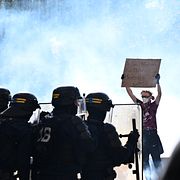 Bild från demonstration i Paris på lördagen.
