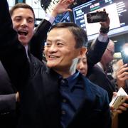 Arkivbild. Jack Ma vid Alibabas notering i New York. 