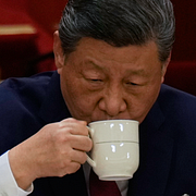 Xi Jinping på kommunistpartiets kongress/techmässa i Kina.