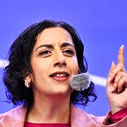 Liberalernas partiledare Simona Mohamsson talar under Järvaveckan på Spånga IP.