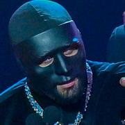 C Gambino tilldelas priset Årets Hiphop vid Grammisgalan.