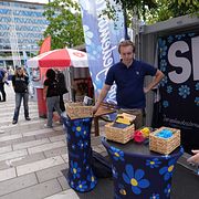 Valstugorna har öppnat på Sergels Torg  i Stockholm.