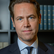 Niclas Kvarnström, nationell säkerhetsrådgivare till vänster.