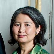 Mari Kadowaki i mitten