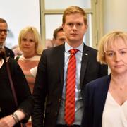 Skolverkets generaldirektör Anna Ekström, utbildningsminister Gustav Fridolin och minister för högre utbildning och forskning Helene Hellmark Knutsson i samband med att rapporten presenterades