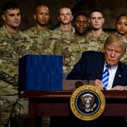 Trump på militärbasen Fort Drum den 13 augusti.