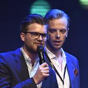 Lucas Simonsson och Carl Déman i humorduon JLC. 