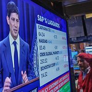 Federal Reserve-chefen Kevin Warsh på tv-skärm på börsgolvet i New York. Arkivbild.