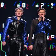 Marcus & Martinus med bidraget ”Unforgettable” under lördagens final av Melodifestivalen 2024.