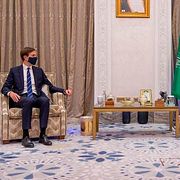 Jared Kushner och Saudiarabiens kronprins Mohammed bin Salman under ett möte 2020.