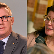Den tidigare Säpo-chefen Klas Friberg, till vänster, ska leda den nytillsatta ”infiltrationskommissionen”. Till höger syns Ebba Östlin (S), som under uppmärksammade former avsattes som kommunstyrelsens ordförande i Botkyrka 2023.