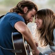 Bradley Cooper och Lady Gaga i ”A star is born”