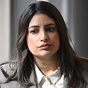 Partiledare Nooshi Dadgostar (V) under Vänsterpartiets kongress i Örebro.