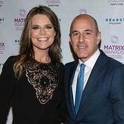 Matt Lauer tillsammans med kollegan Savannah Guthrie. 