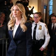 Ivanka Trump anländer till domstolen på Manhattan i New York. 