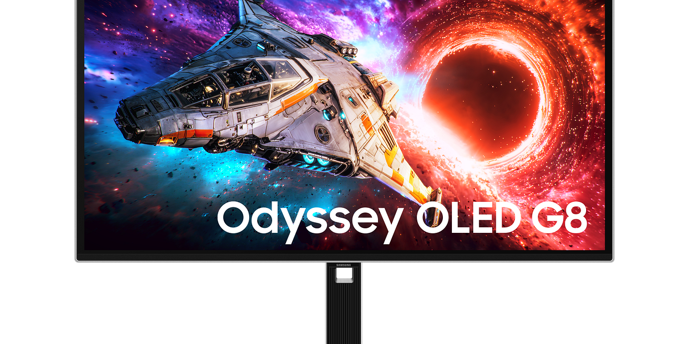 Odyssey OLED G8 erbjuder en supertunn design med silverfinish, vilket gör att den är enkel att intergrera i hemmets övriga miljö.