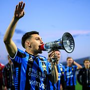 Sirius Isak Bjerkebo jublar efter fotbollsmatchen i Allsvenskan mellan Västerås och Sirius.