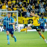 Djurgårdens Piotr Johansson och Elfsborgs Jeppe Møldrup Okkels.