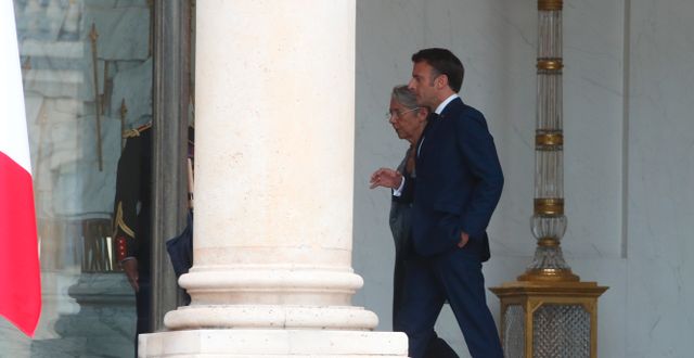 Borne och Macron. Michel Spingler / AP