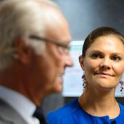 Kronprinsessan Victoria och kung Carl XVI Gustaf. Arkivbild.