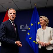 Kanadas premiärminister Mark Carney och EU-kommissionens ordförande Ursula von der Leyen.
