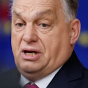 Gustavo Petro, USA:s kongressbyggnad och Viktor Orbán.